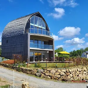 Appartement La Boite A Coucou, Pour 6 Personnes, Avec Jardin , Vue Mer, A 400 M De La Pors Mabo, Trébeurden